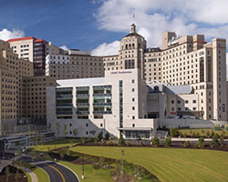 ピッツバーグメディカルセンター外観